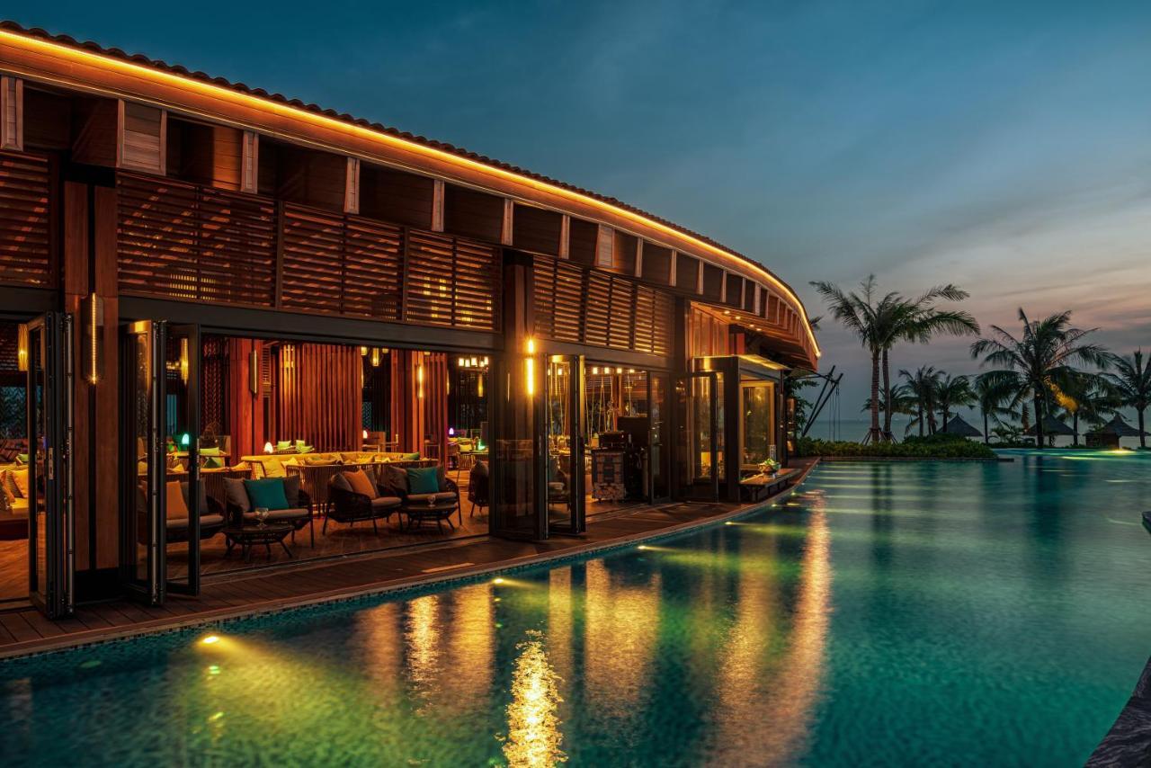 Mövenpick Villas&Residences Phú Quốc Exterior foto The Beach Club